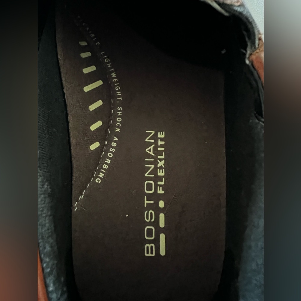 NWOT Bostonian Shoes for Men, 7. - Picture 3 of 4